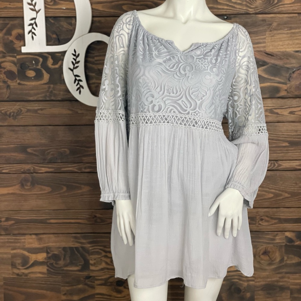 Cal Style | Scroll Design Sheer Mesh Balloon sleeve Babydoll Top Split Neckline